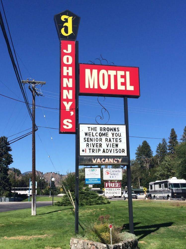 Johnny's Motel