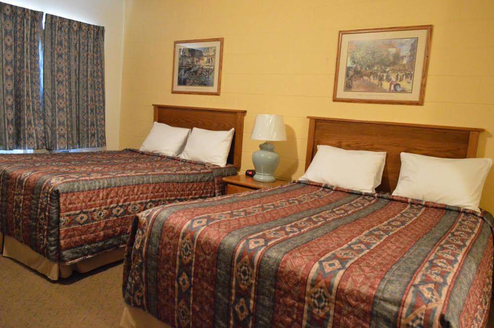 Western Traveller Motel