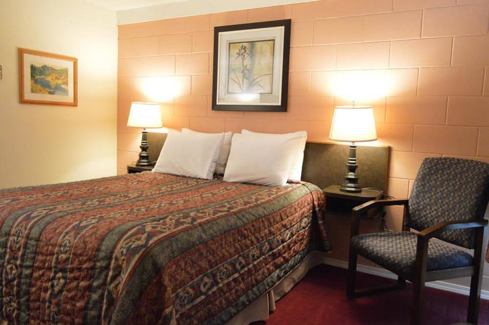 Western Traveller Motel
