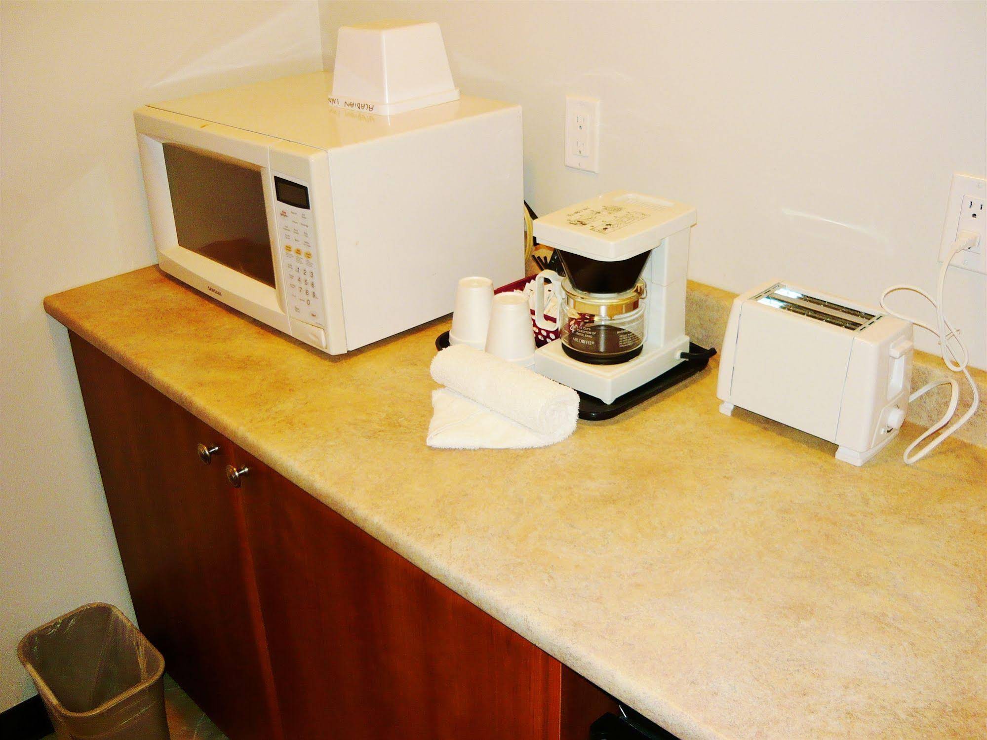 Canadas Best Value Inn & Suites Kamloops