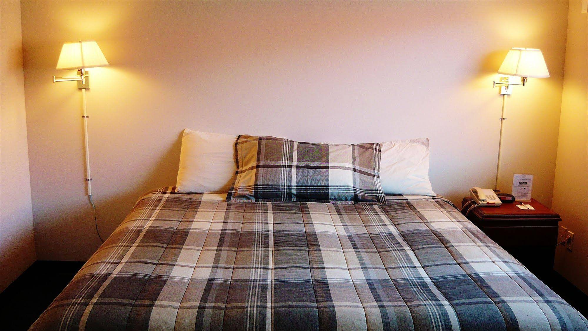 Canadas Best Value Inn & Suites Kamloops