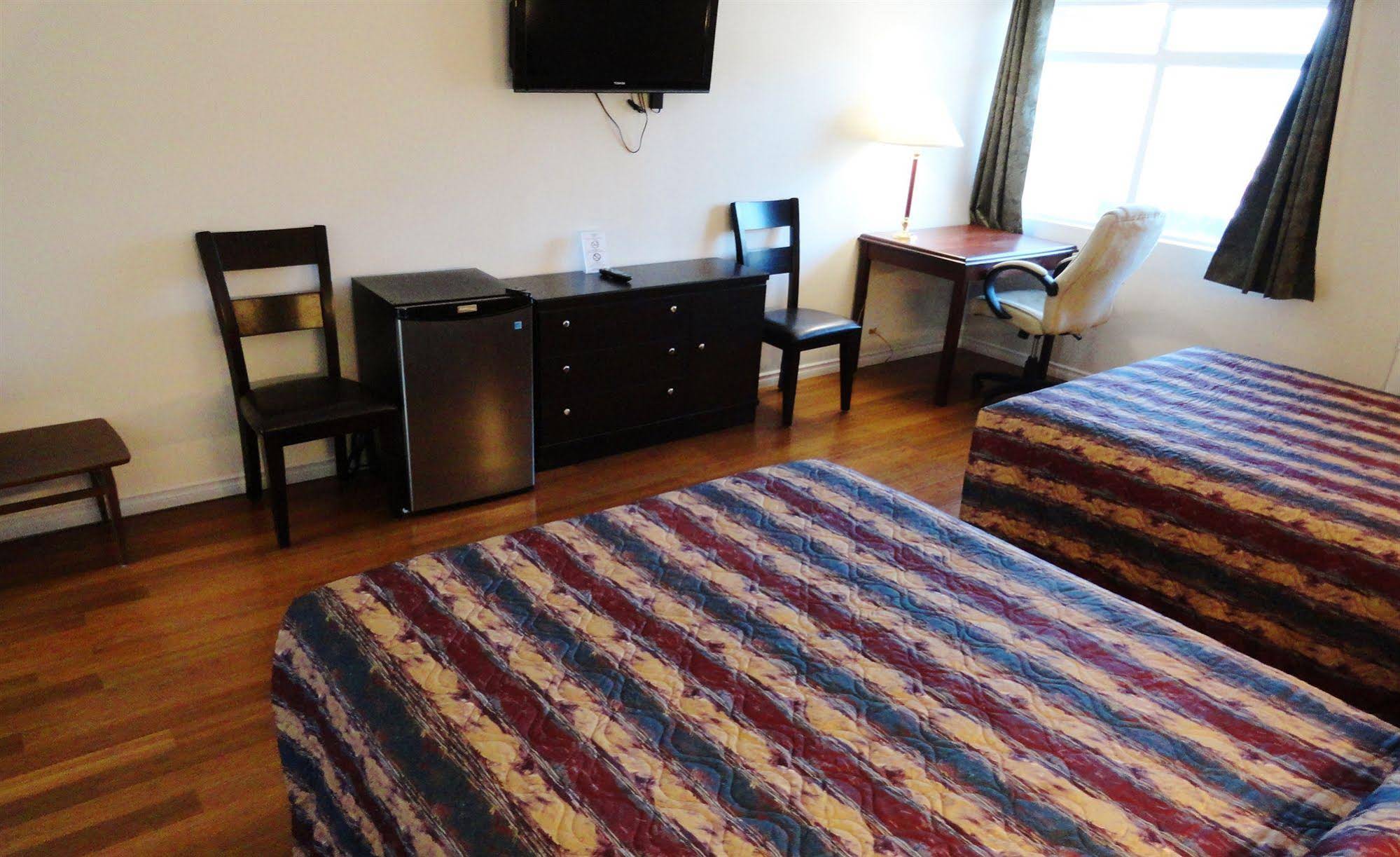 Canadas Best Value Inn & Suites Kamloops