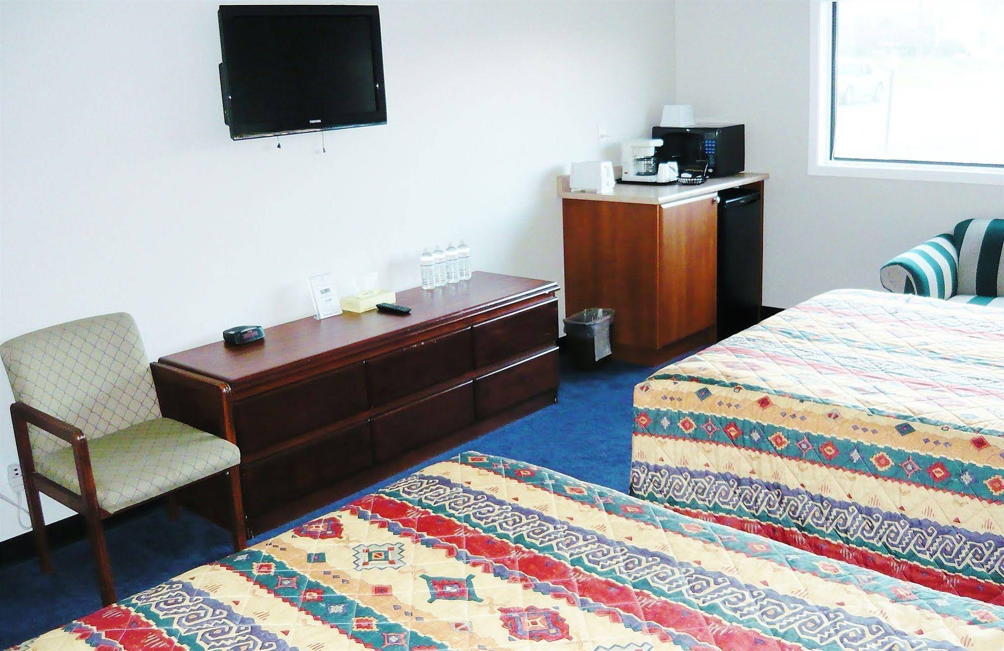 Canadas Best Value Inn & Suites Kamloops