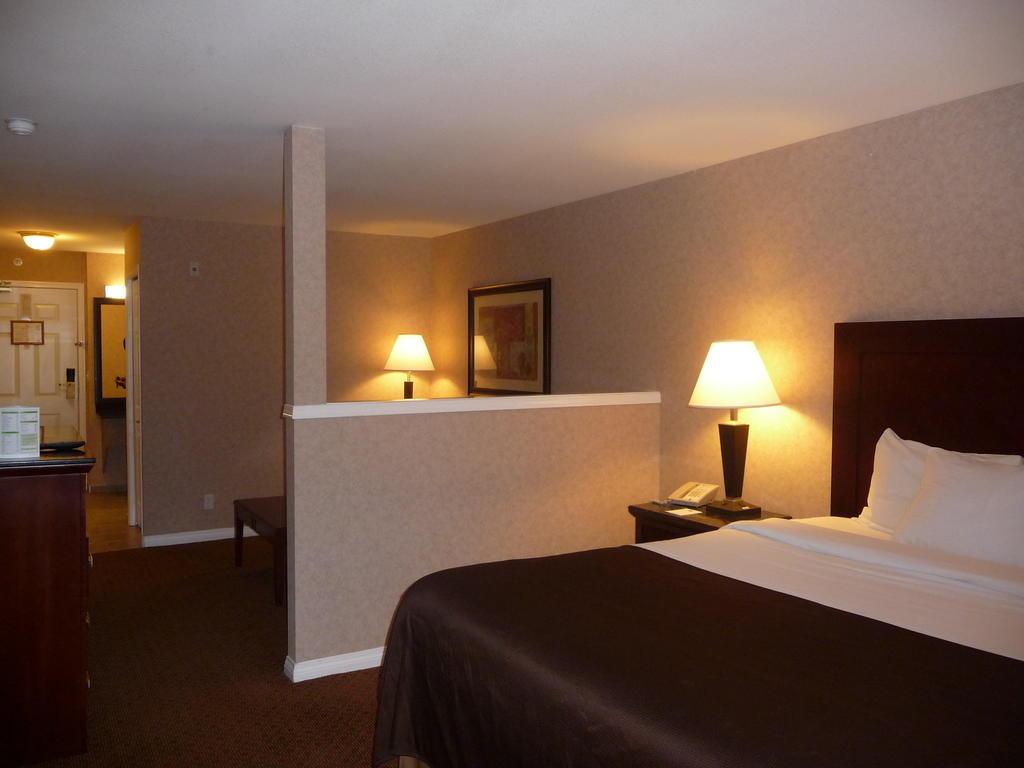 Prestige Hotel Kamloops