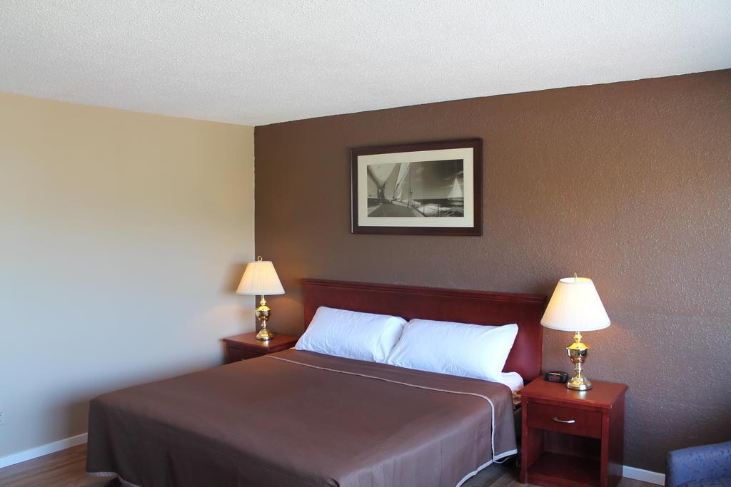 Knights Inn Kamloops