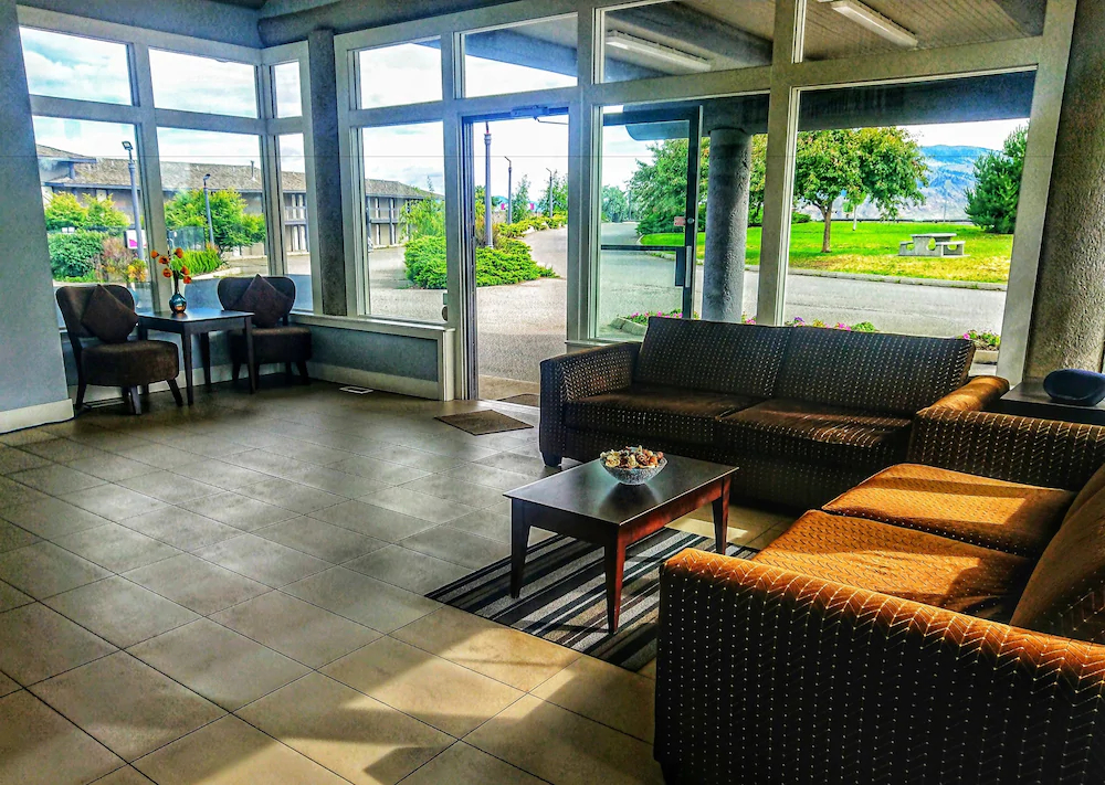 The Vista Inn