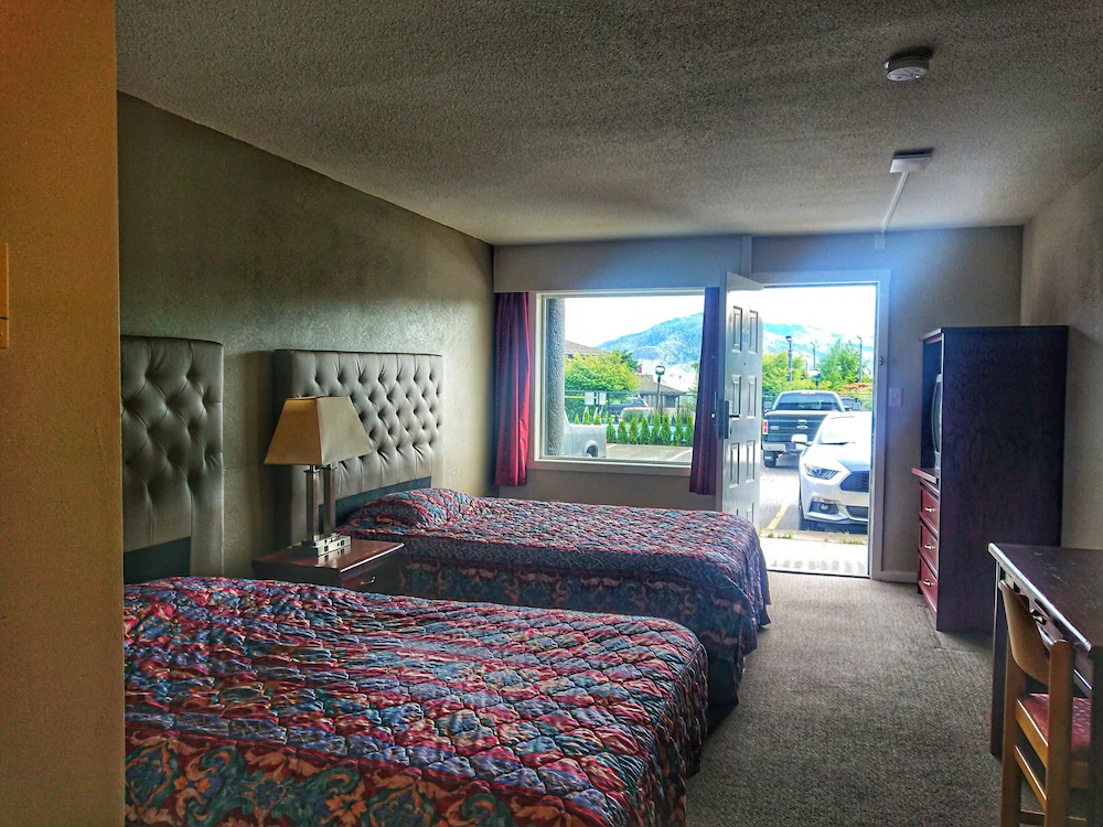 The Vista Inn