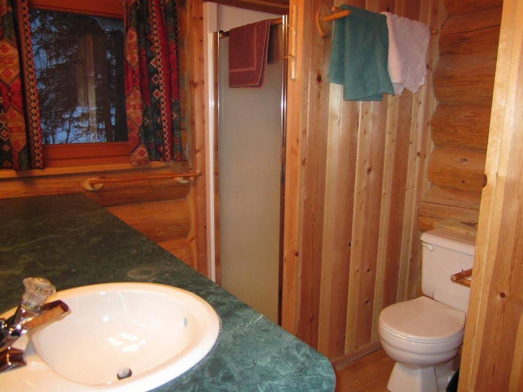 Clearwater Lake Lodge