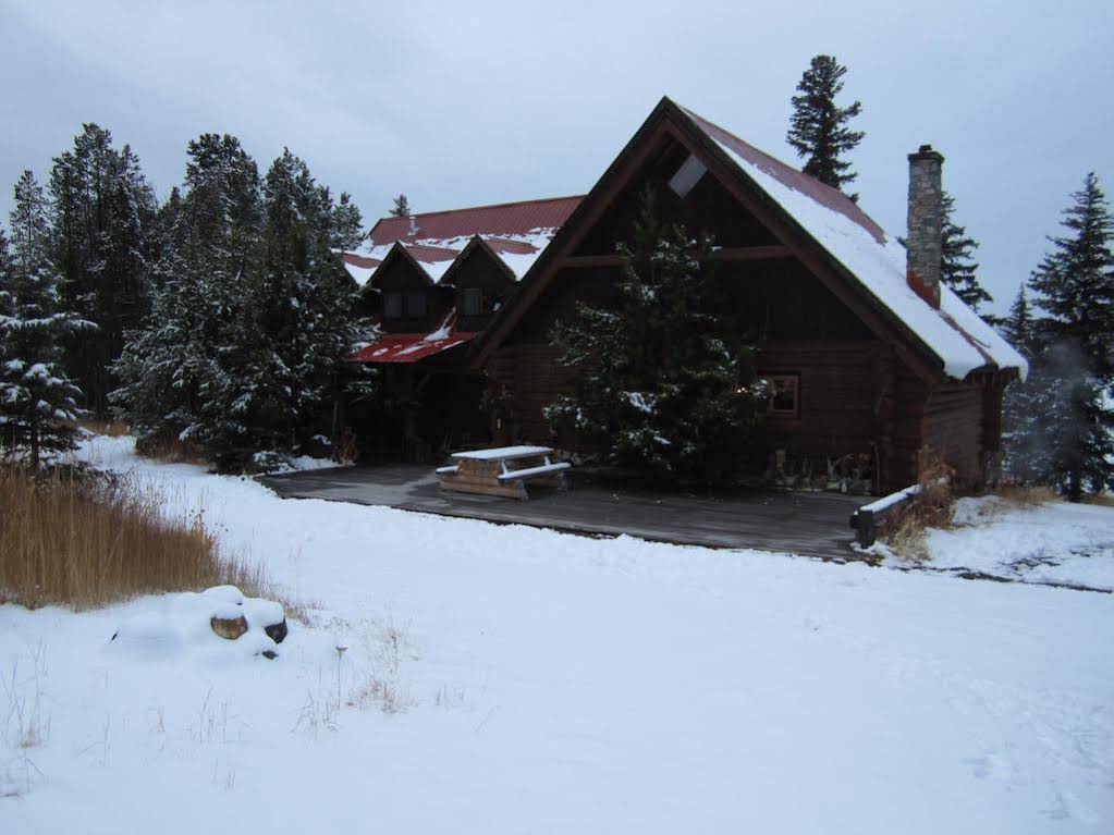 Clearwater Lake Lodge