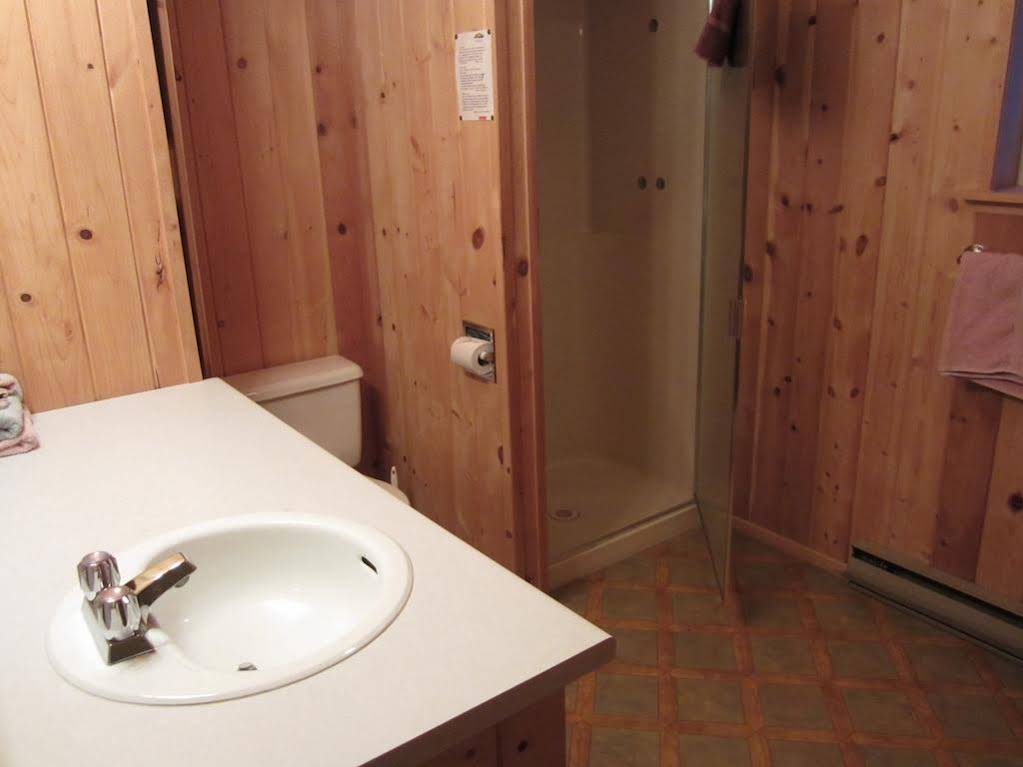 Clearwater Lake Lodge