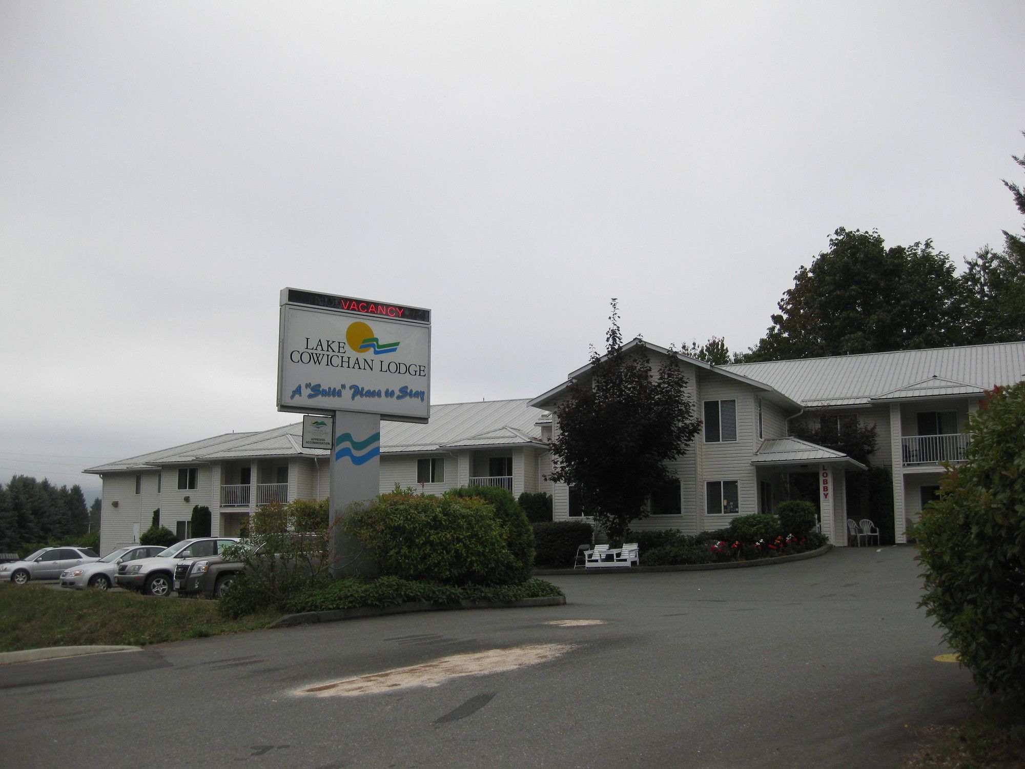 Lake Cowichan Lodge
