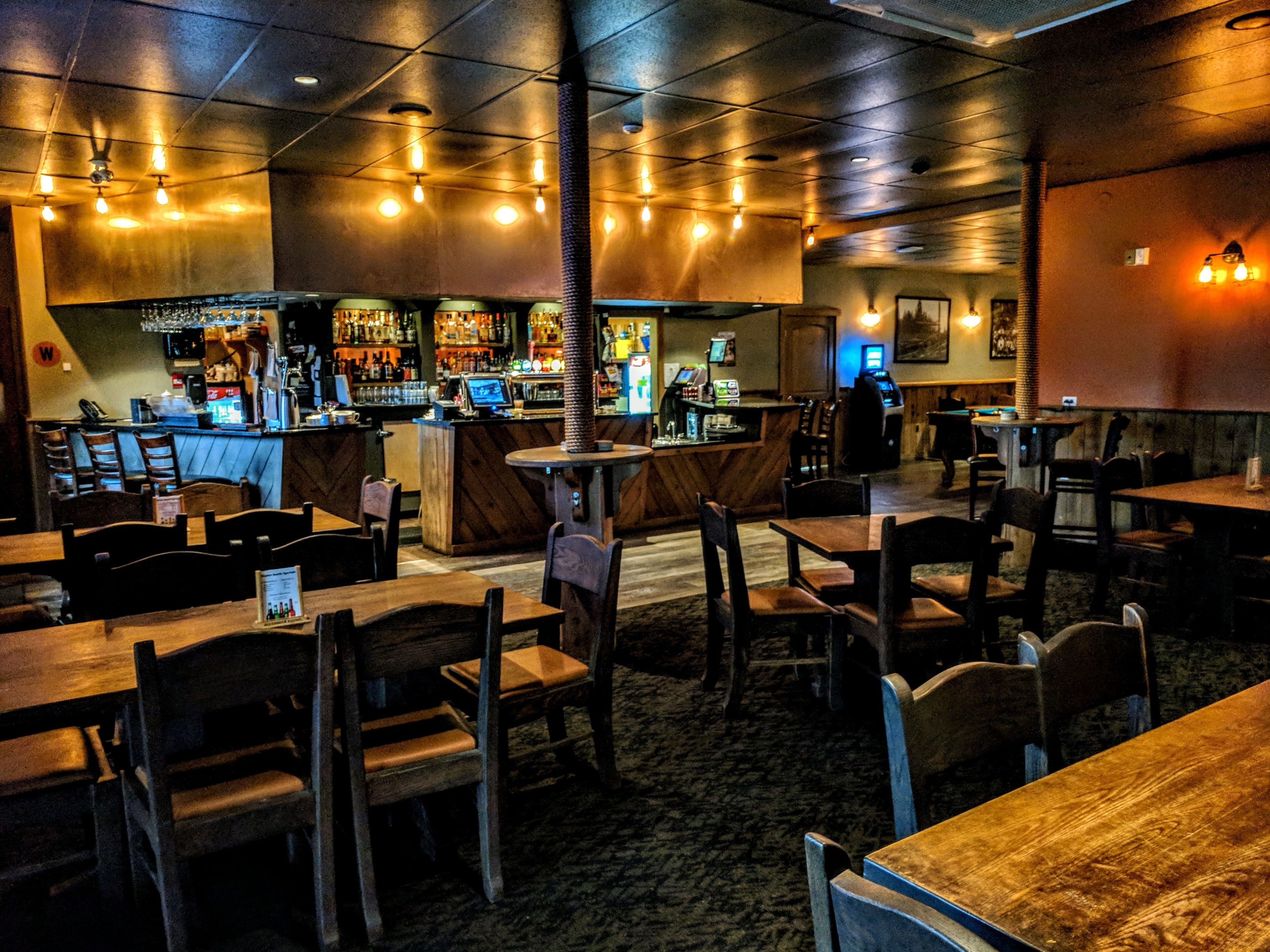 Riverside Inn