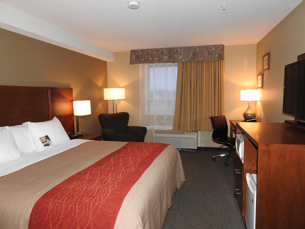 Comfort Inn & Suites