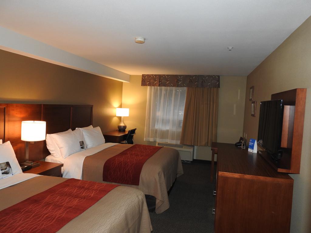 Comfort Inn & Suites
