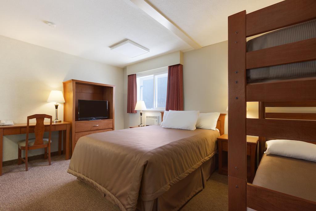Travelodge by Wyndham Langley