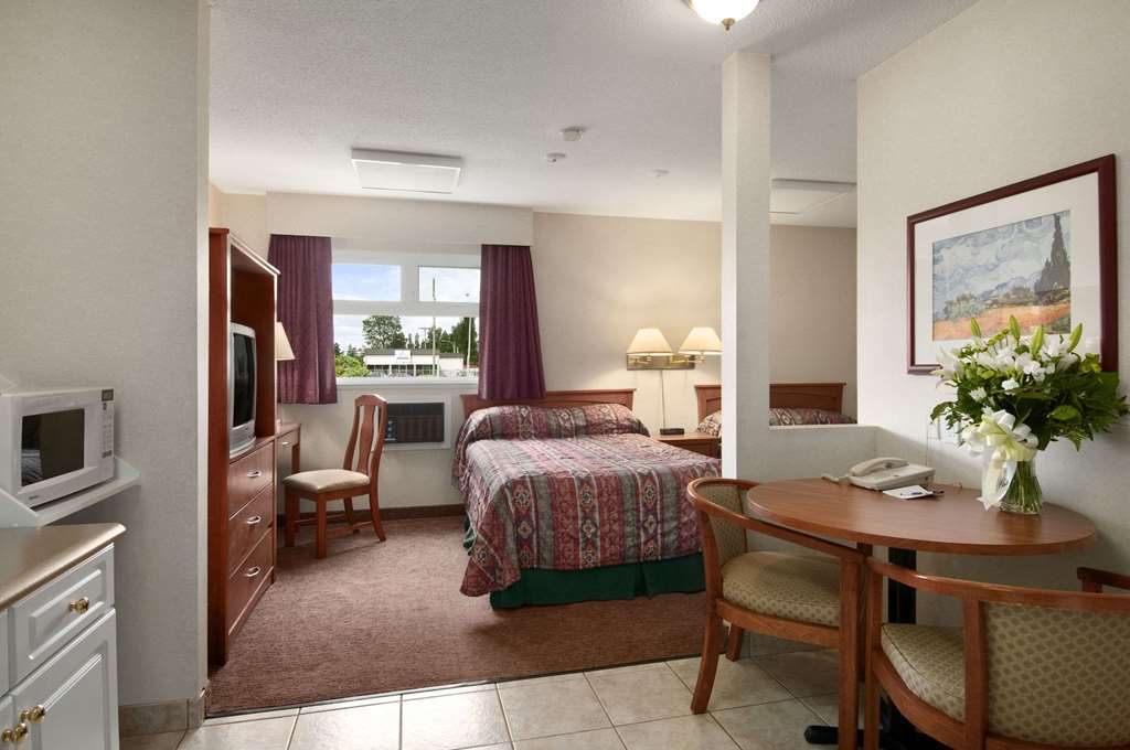Travelodge by Wyndham Langley