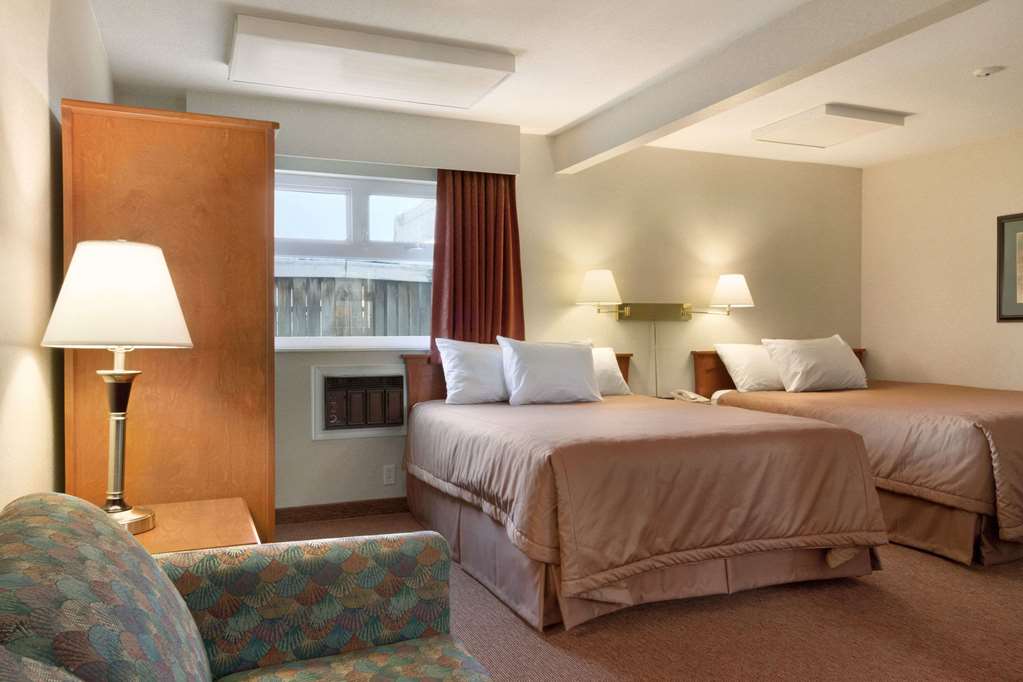 Travelodge by Wyndham Langley
