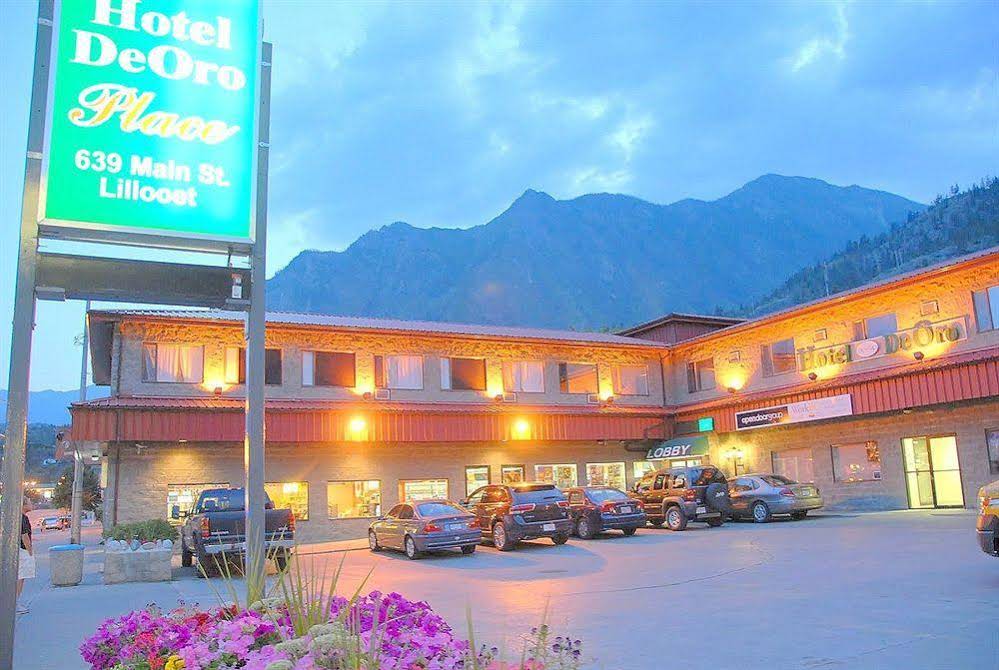 Hotel DeOro