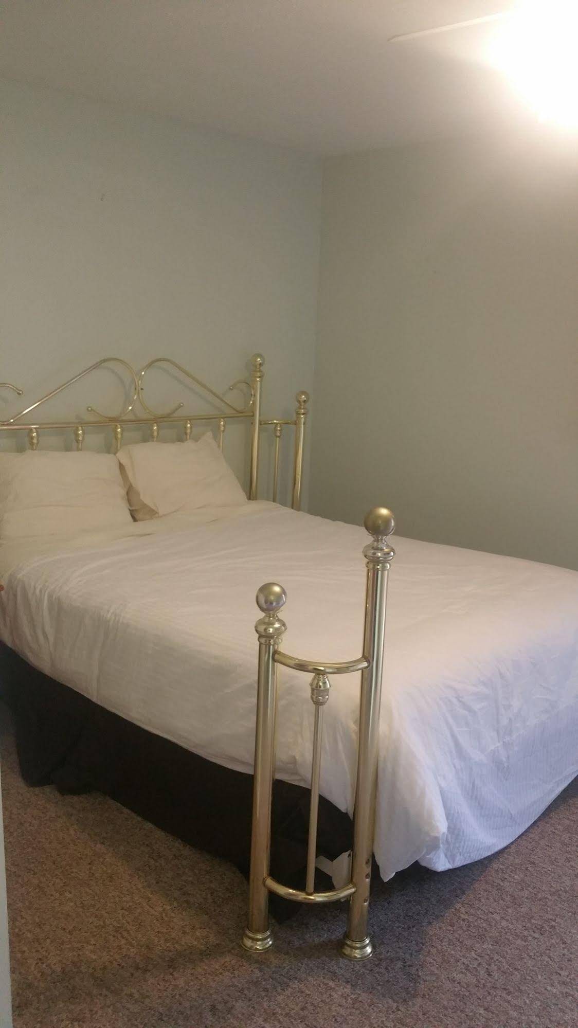 Rivermount Motel