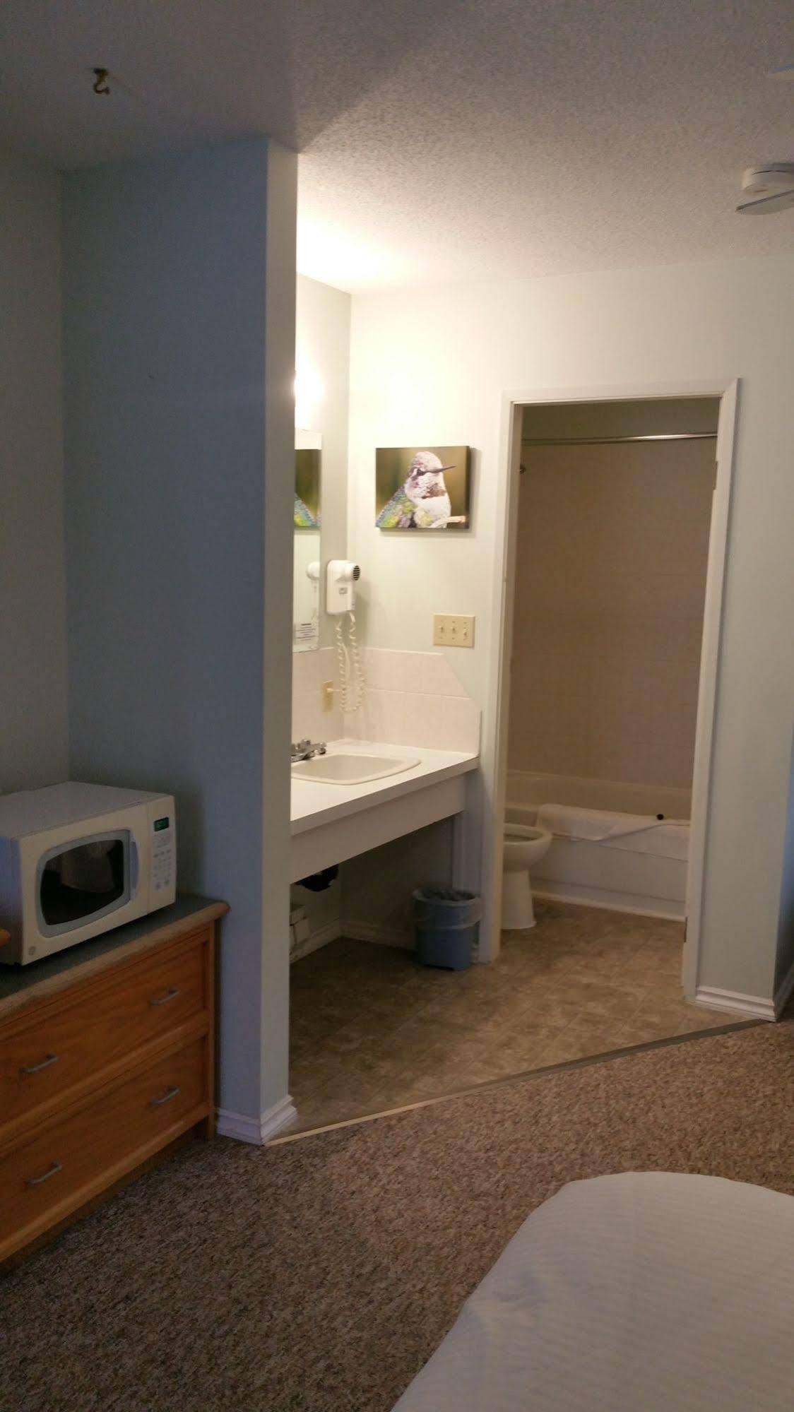 Rivermount Motel