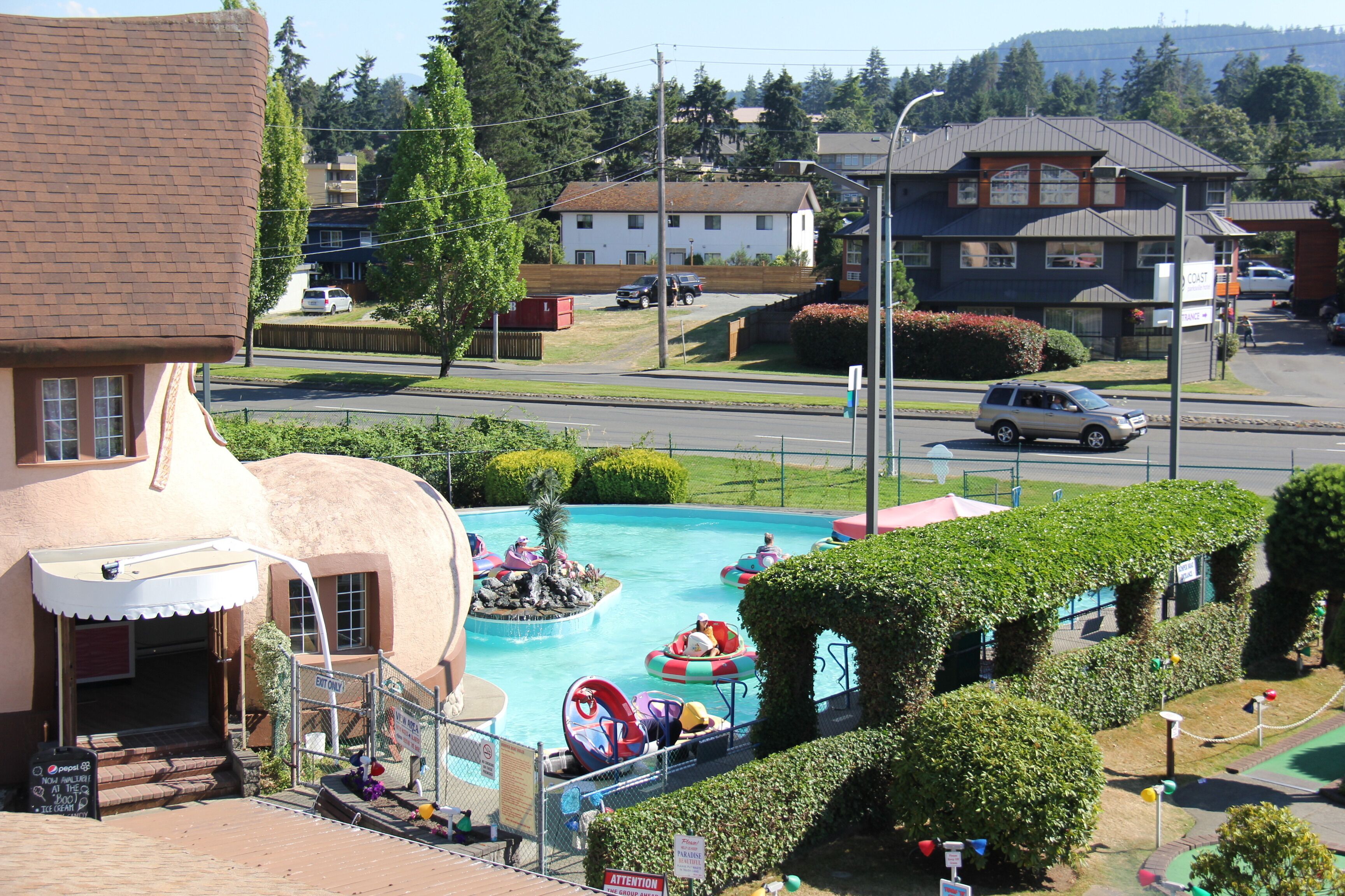 Coast Parksville Hotel