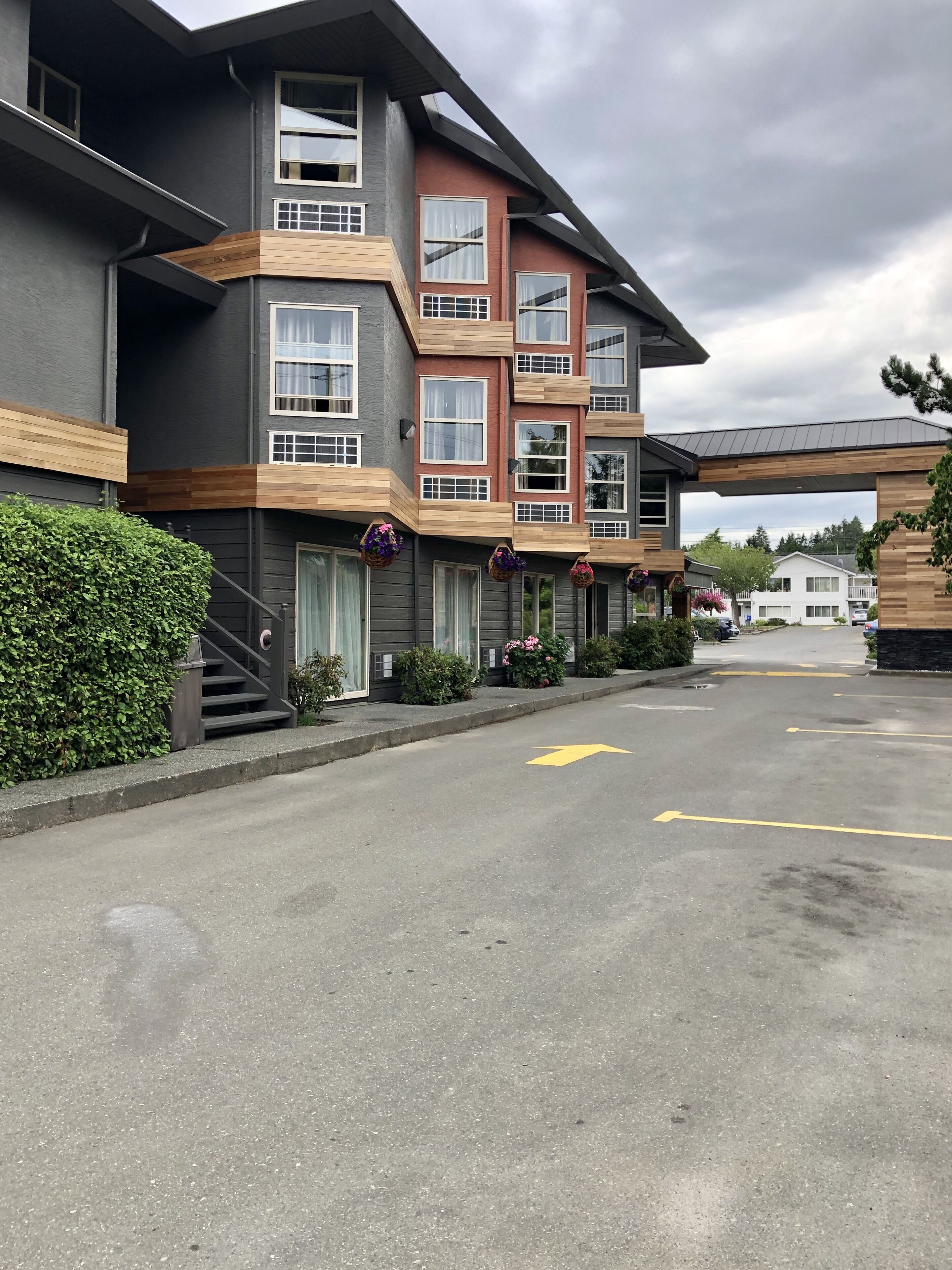 Coast Parksville Hotel