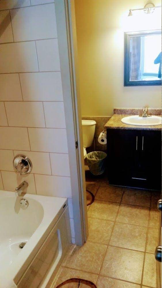 Pemberton Gateway Village Suites Hotel