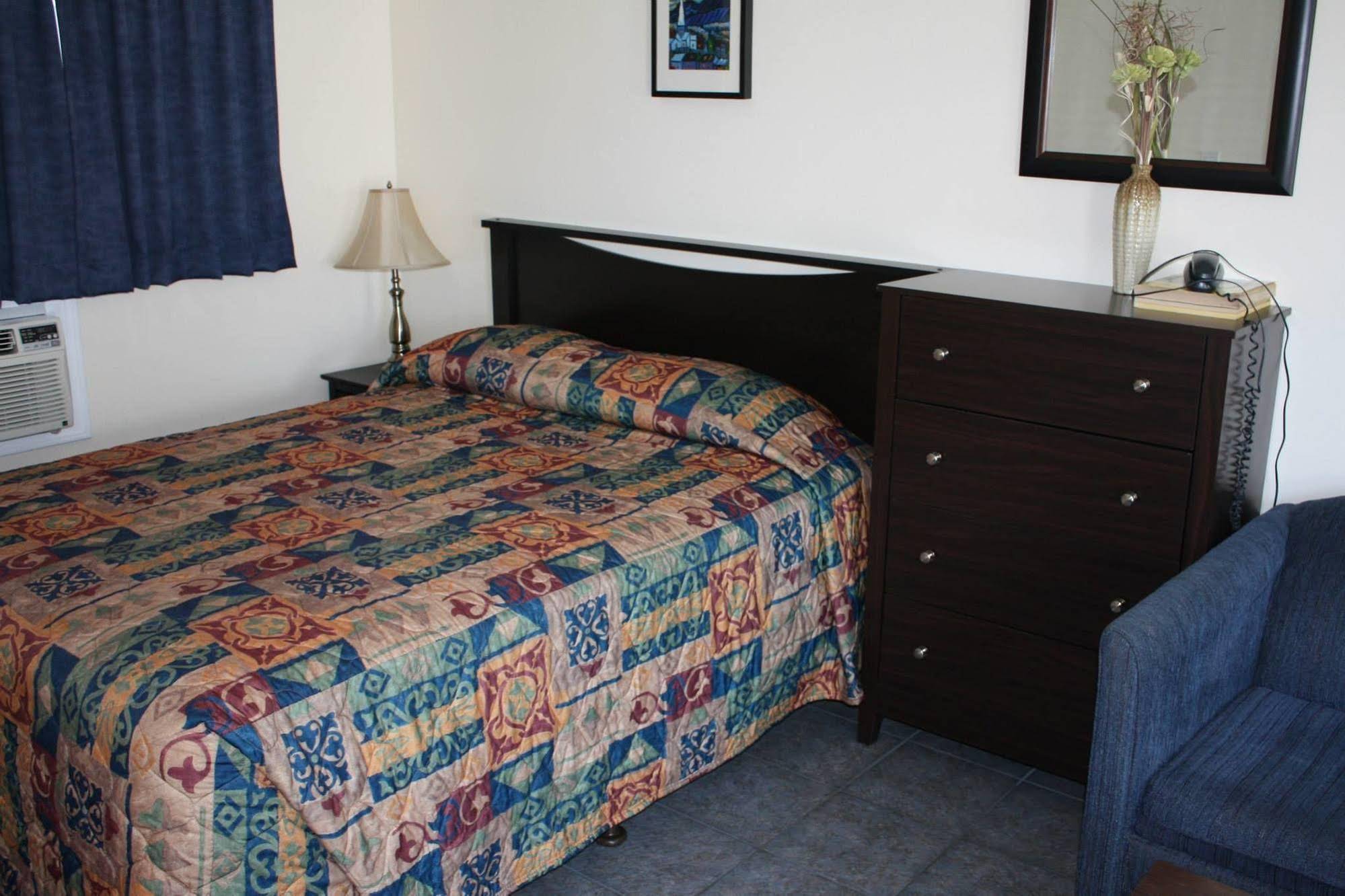 Sunny Beach Motel