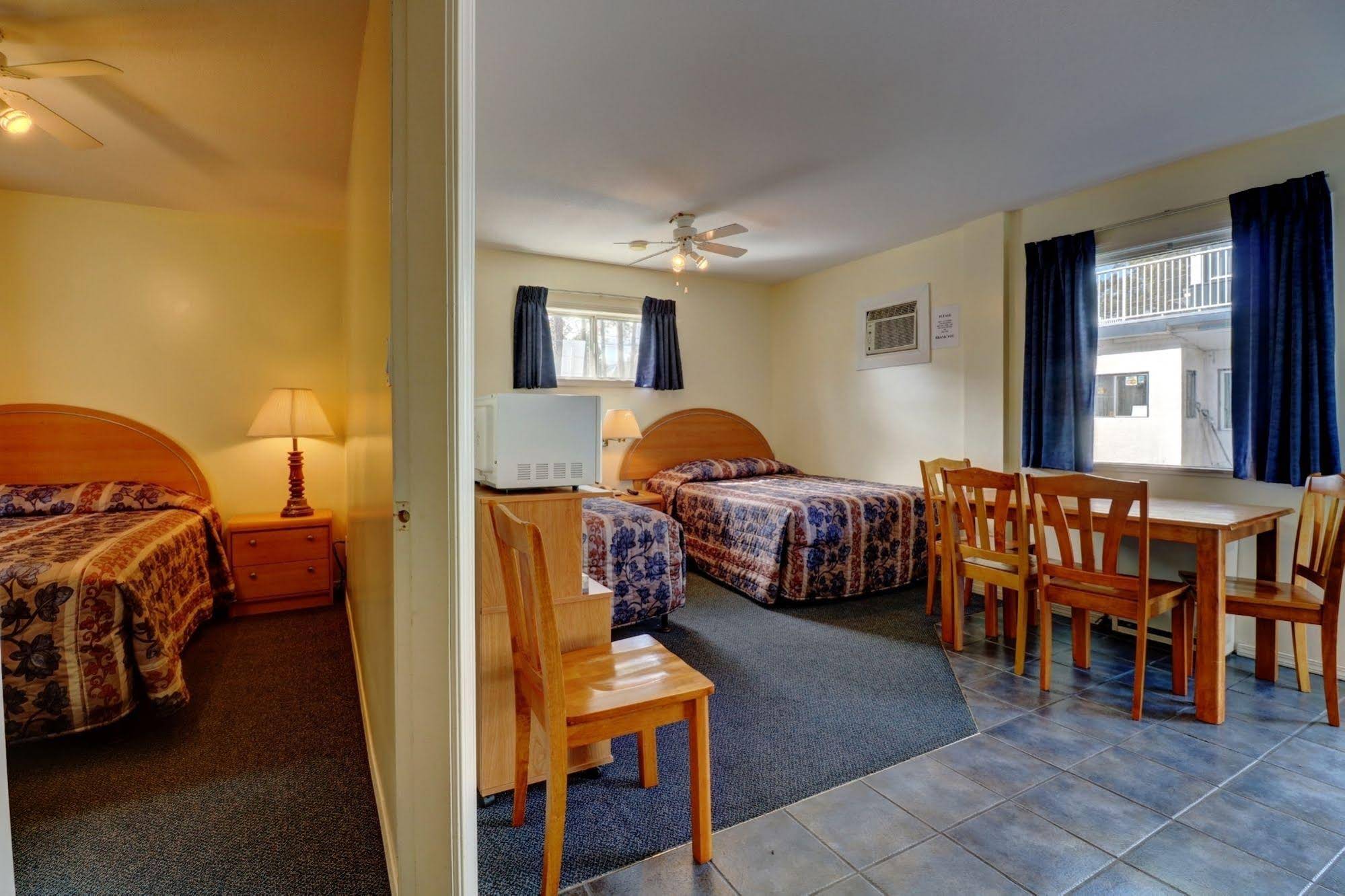 Sunny Beach Motel