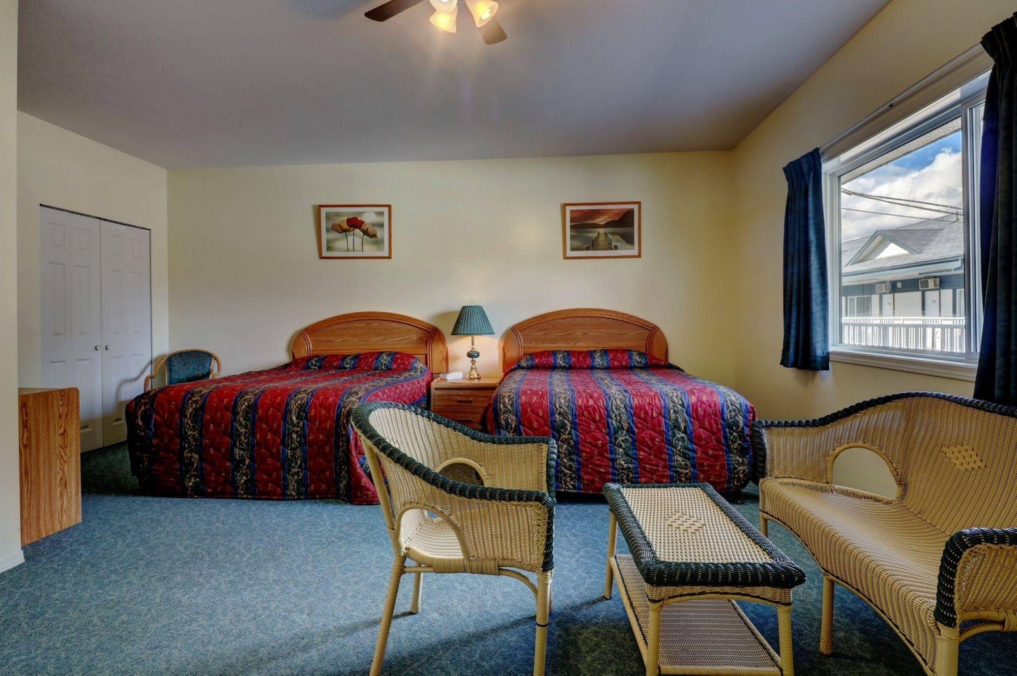 Sunny Beach Motel