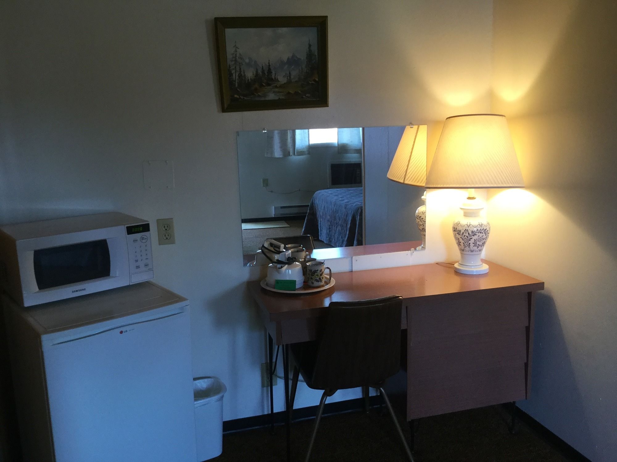 Cedars Motel