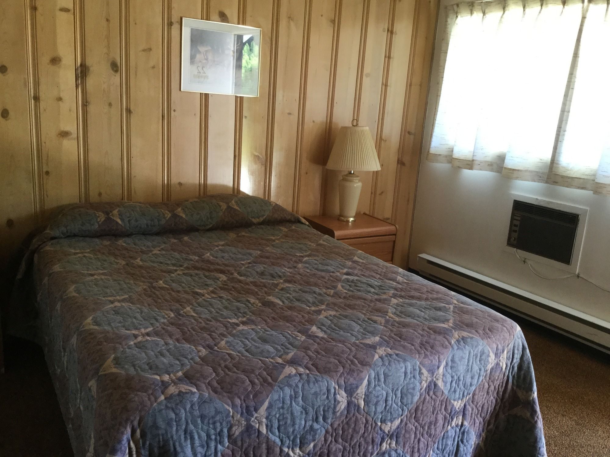 Cedars Motel