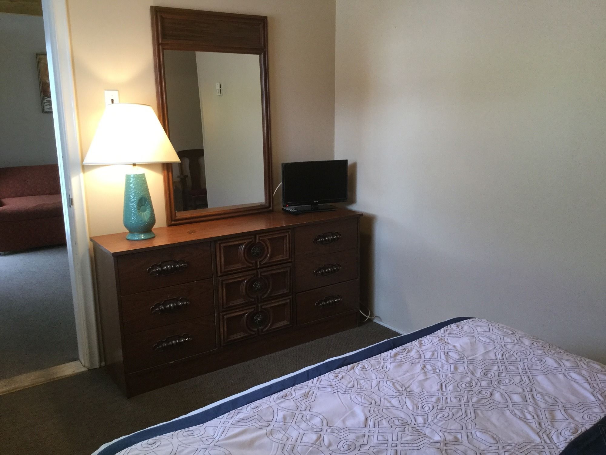 Cedars Motel