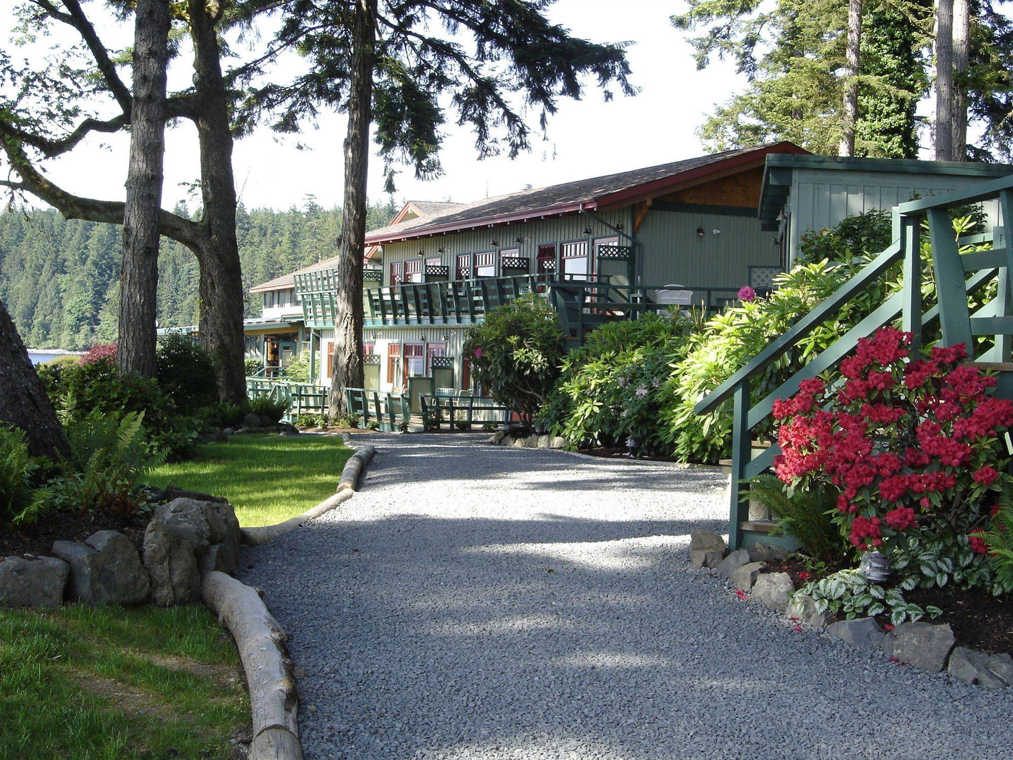 April Point Resort & Spa