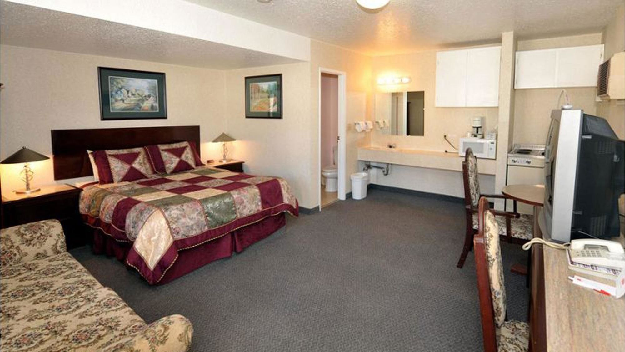 Magnuson Hotel Grace Inn