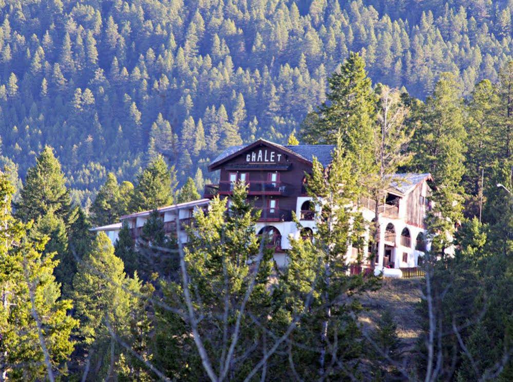 Radium Chalet