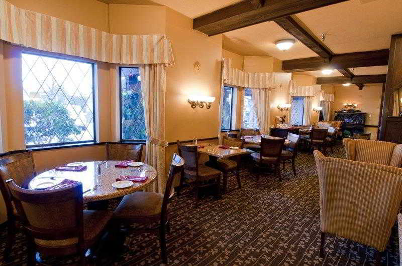 Abercorn Inn Vancouver Airport