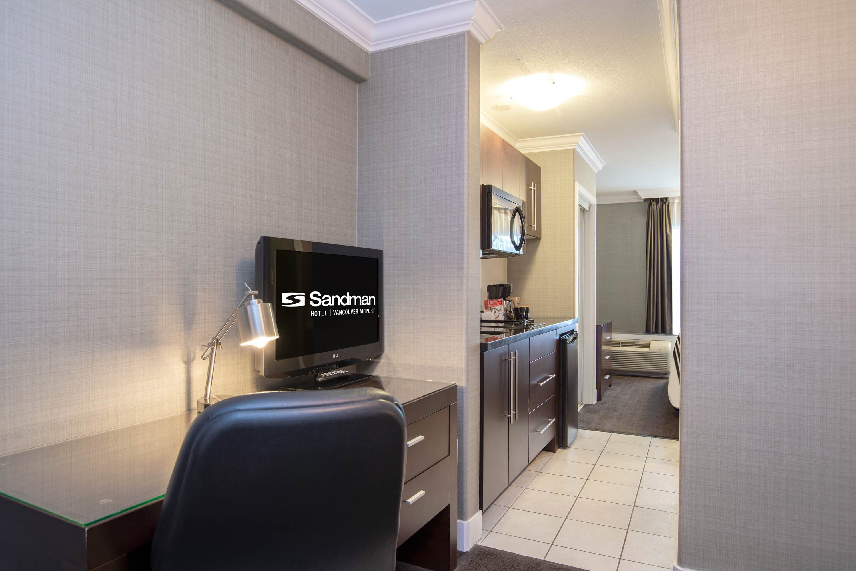 Sandman Hotel Vancouver Airport