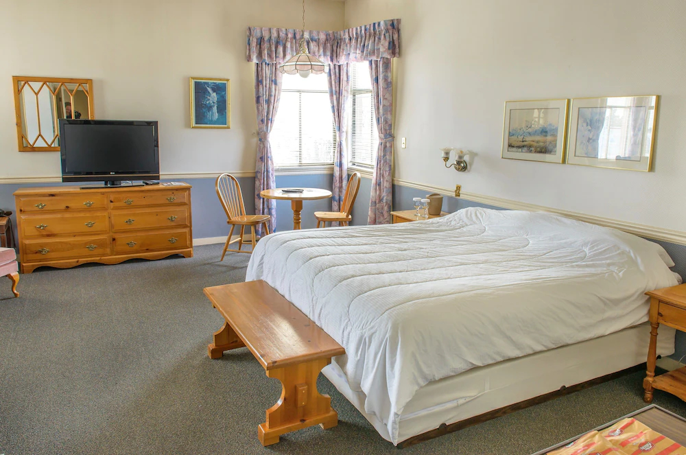 The Steveston Cafe & Hotel