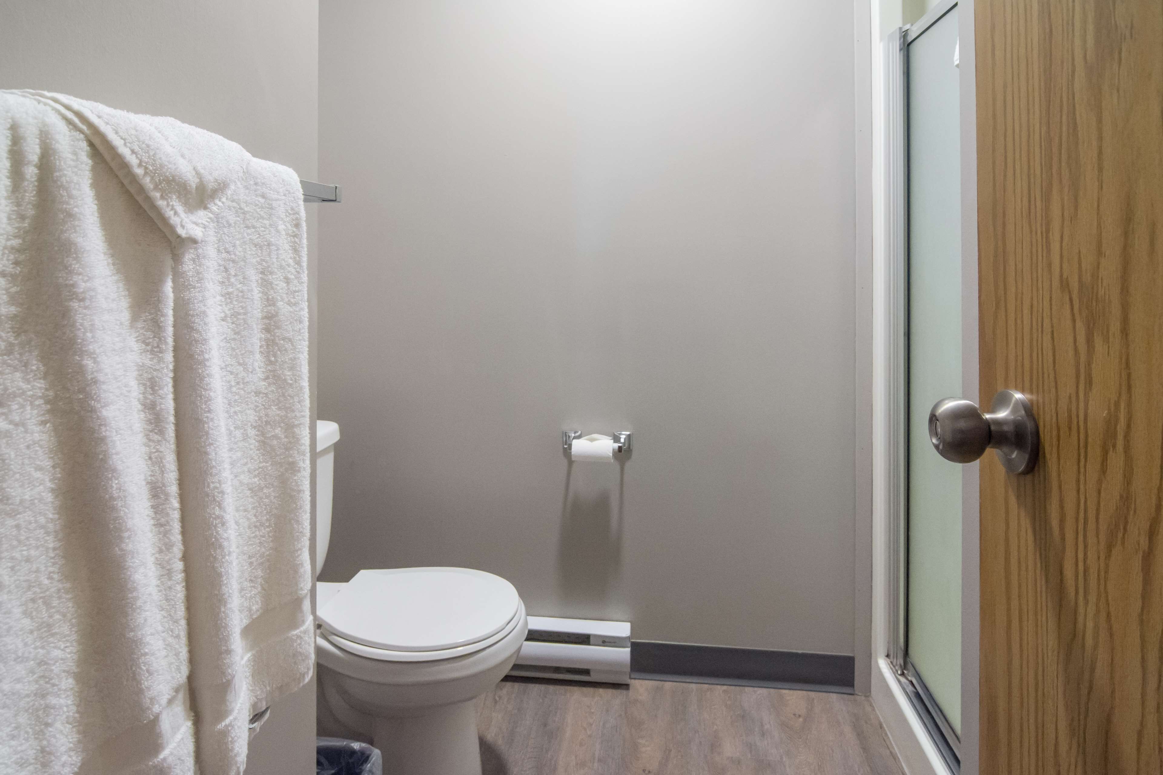 Motel 6 Victoria Airport Saanichton
