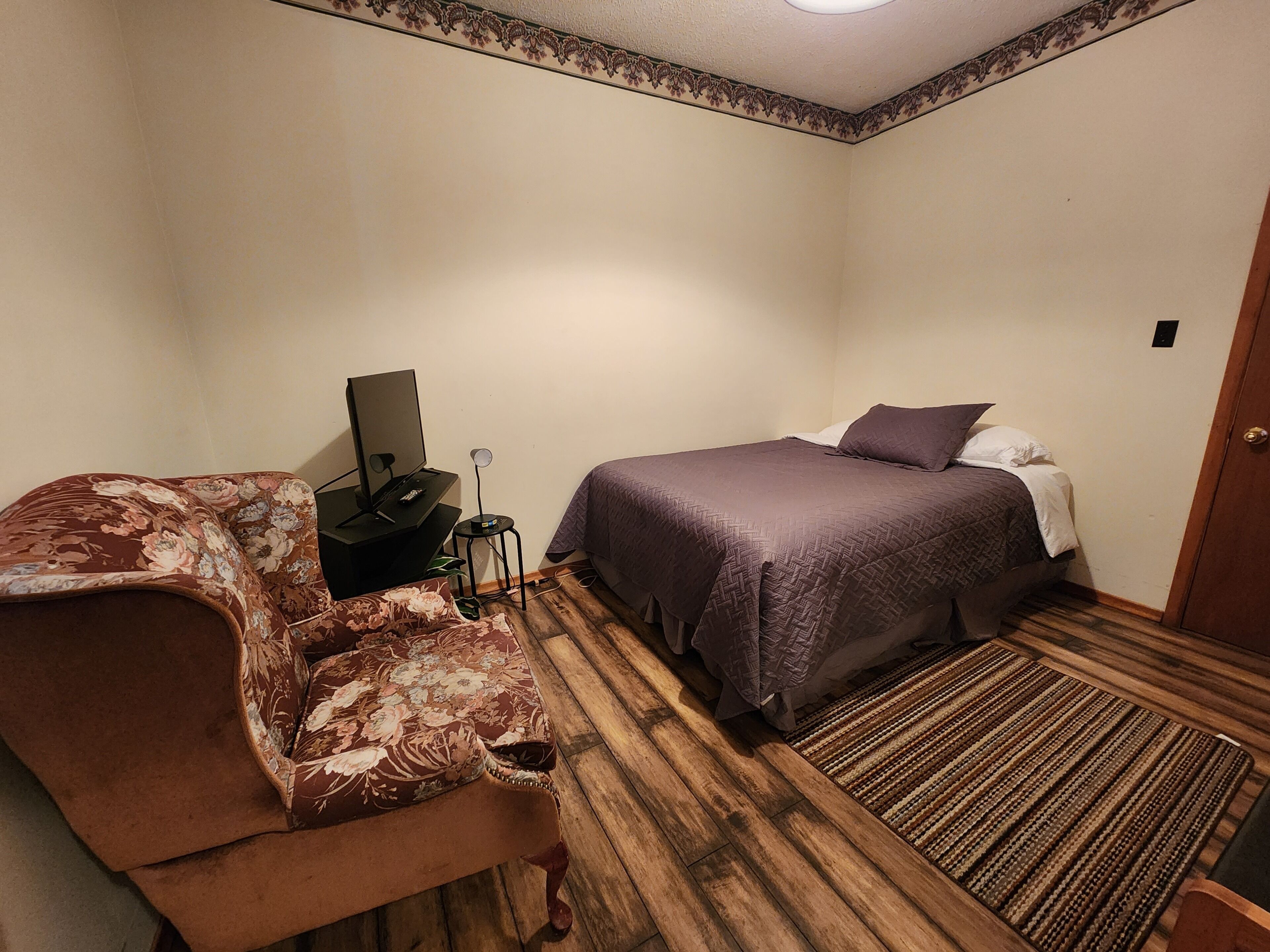Salmo Hotel