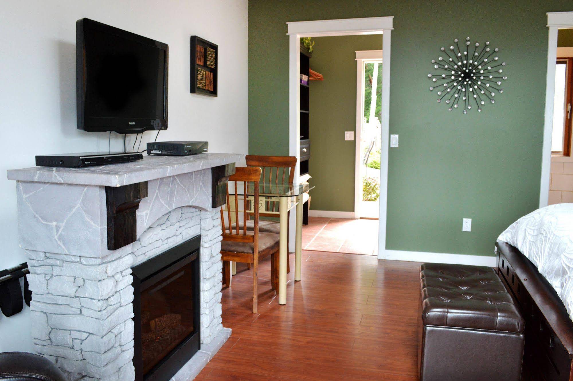 Armand Heights Bed And Breakfast