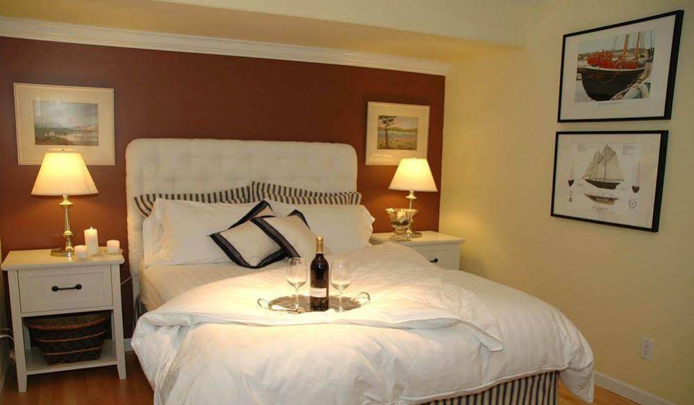 At The Shore Bed and Breakfast