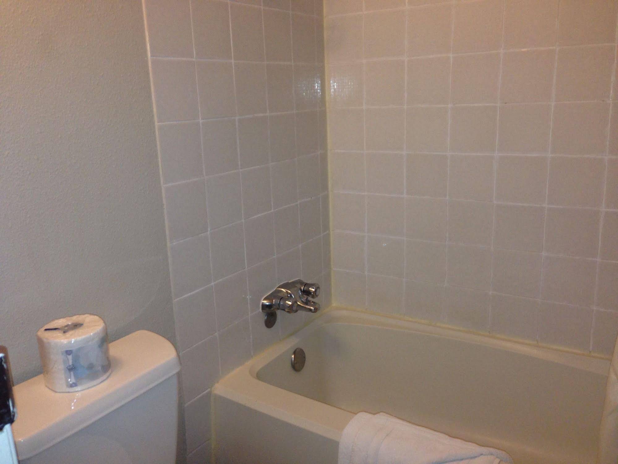 Aspen Inn & Suites