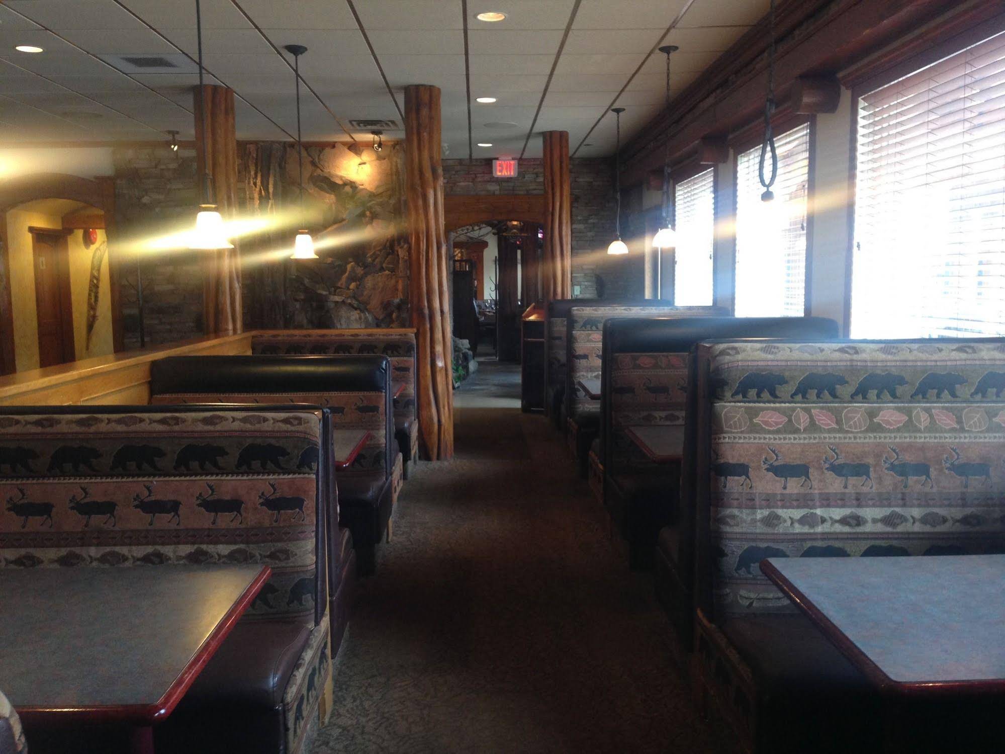 Aspen Inn & Suites