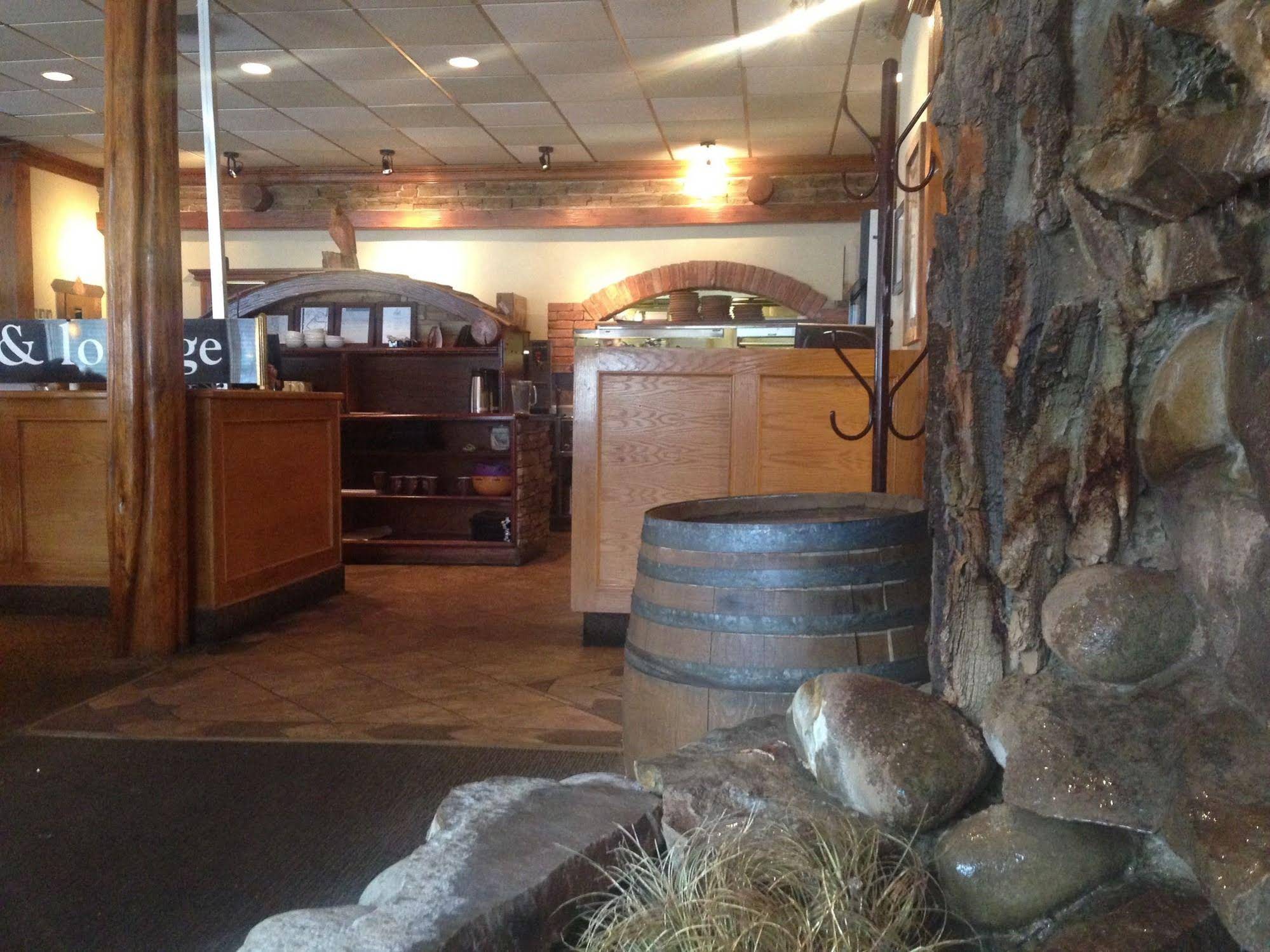 Aspen Inn & Suites