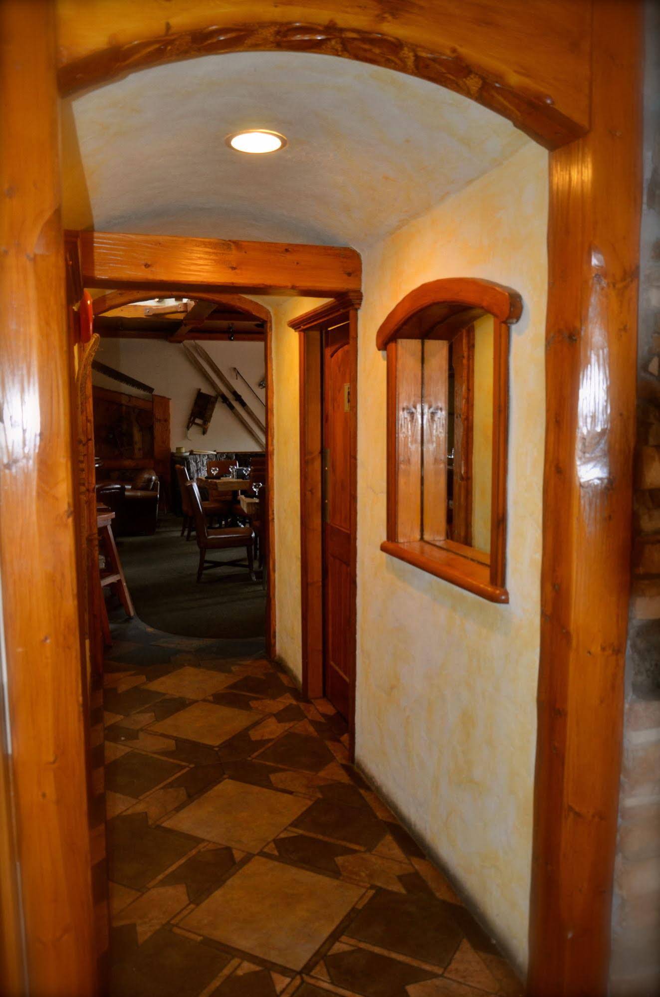 Aspen Inn & Suites