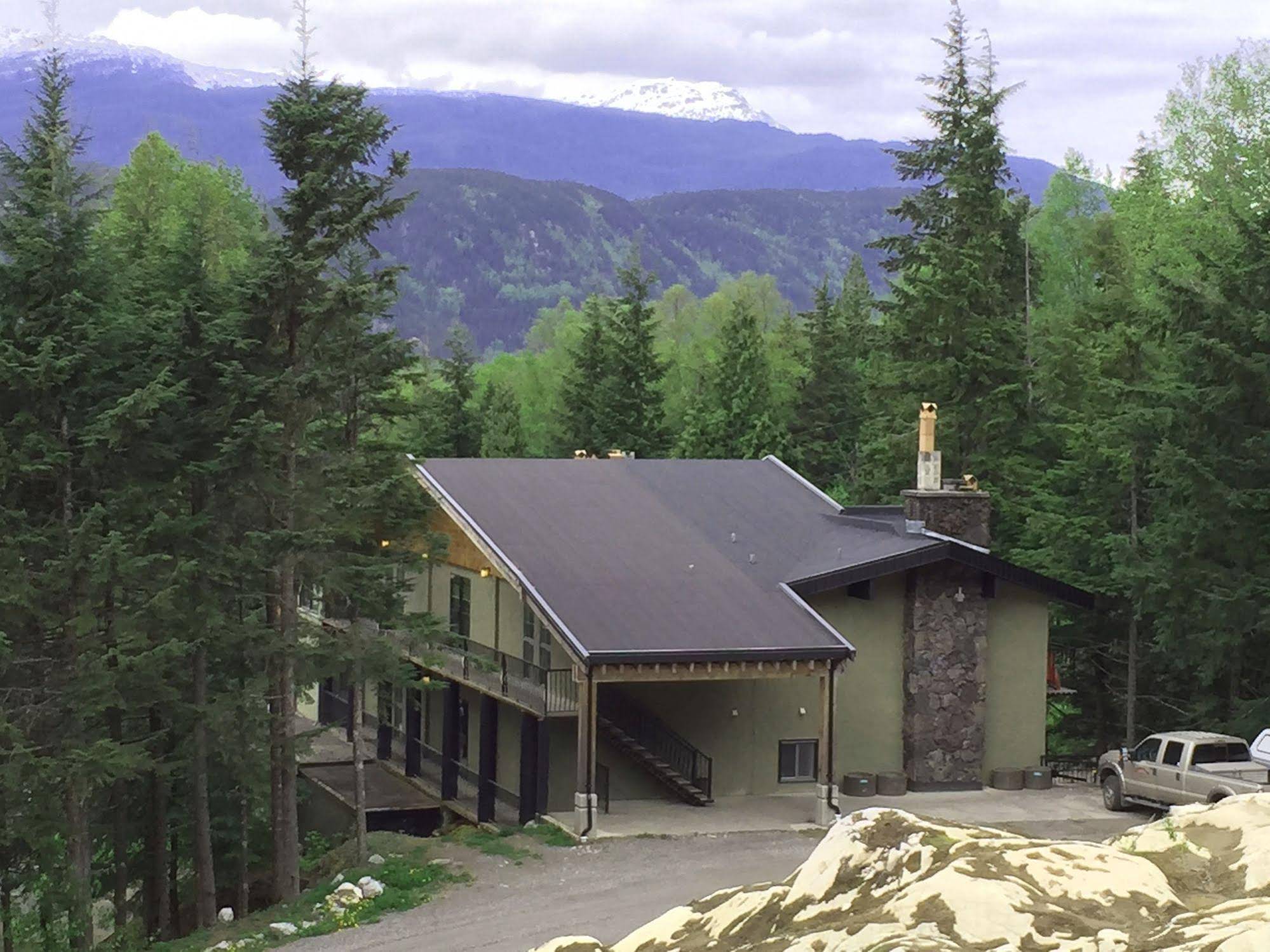 The Lodge At Skeena Landing