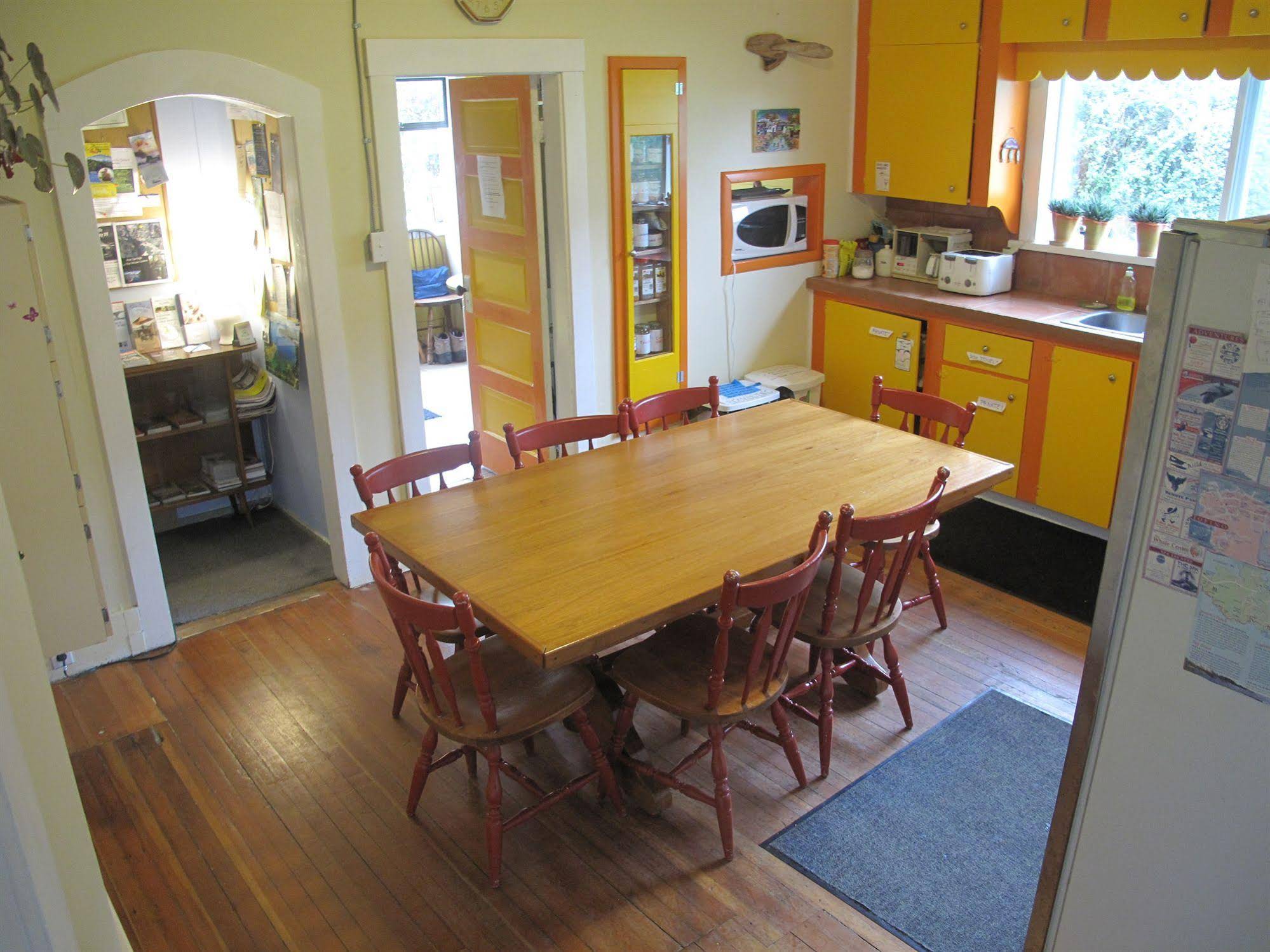 Tofino Trek Inn