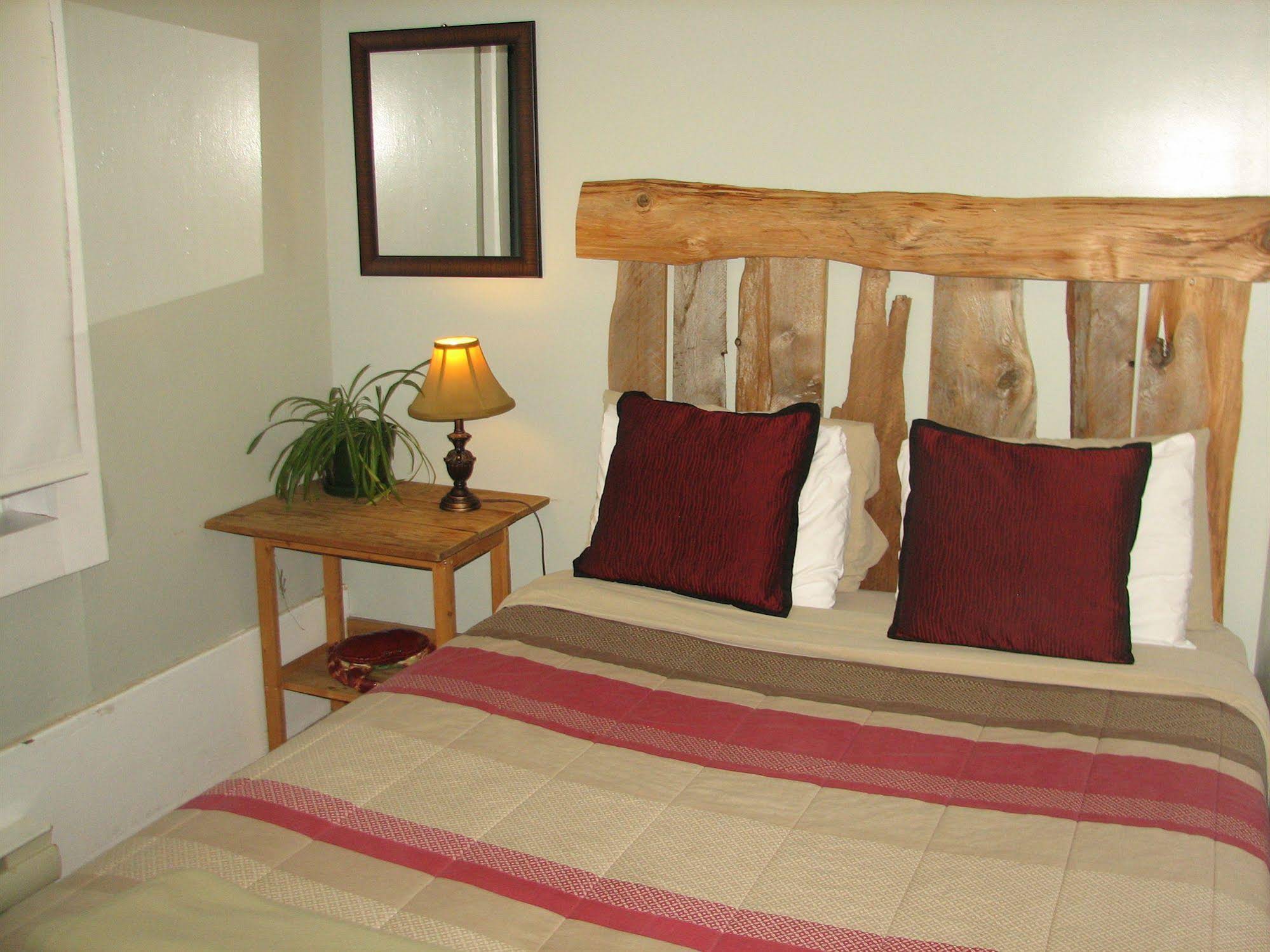 Tofino Trek Inn